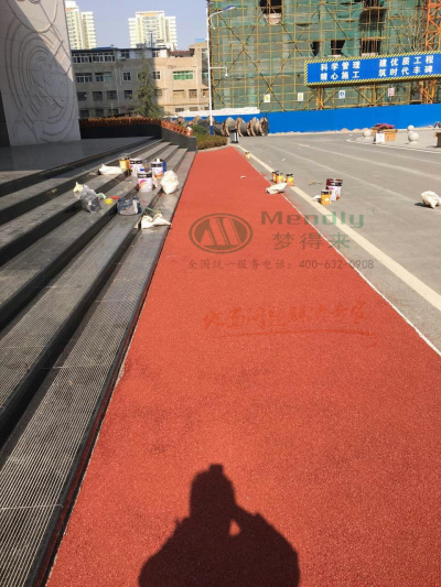 航天五一〇所 察雅彩色路面