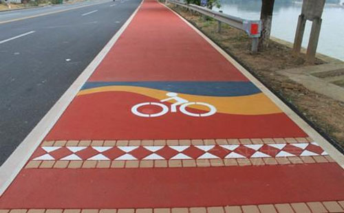 察雅彩色路面解决方案：环氧地坪的新趋势