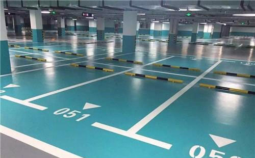 察雅察雅环氧地坪中涂：构筑坚固地面的关键环节